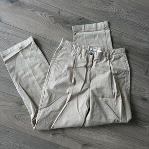 Women’s Pleated Pants in Light Beige 100% cotton Size 14L